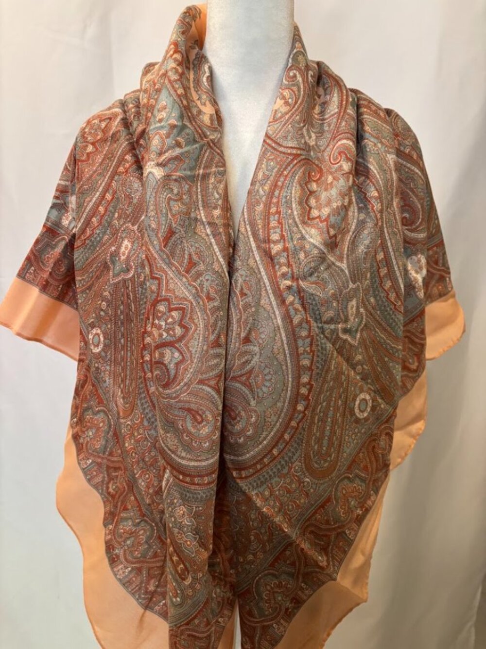 NWOT Glentex Multicolor Multifunctional 100% Acrylic Scarf (50" x 47")